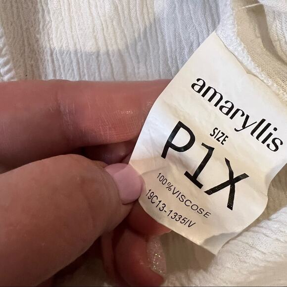 Amaryllis Clip Dot V-Neck Embroidered Peasant Blouse size PXL - Picture 7 of 9